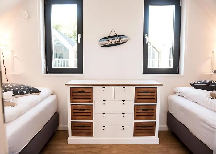 Semesterbostad Strandhuette *